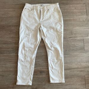 Banana Republic Factory Cream Girlfriend Jeans size 12/31